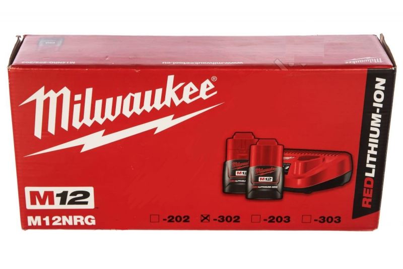 M12 NRG-302 Энерго-комплект 12 В, акк. 2х3.0 Ач. з/у.